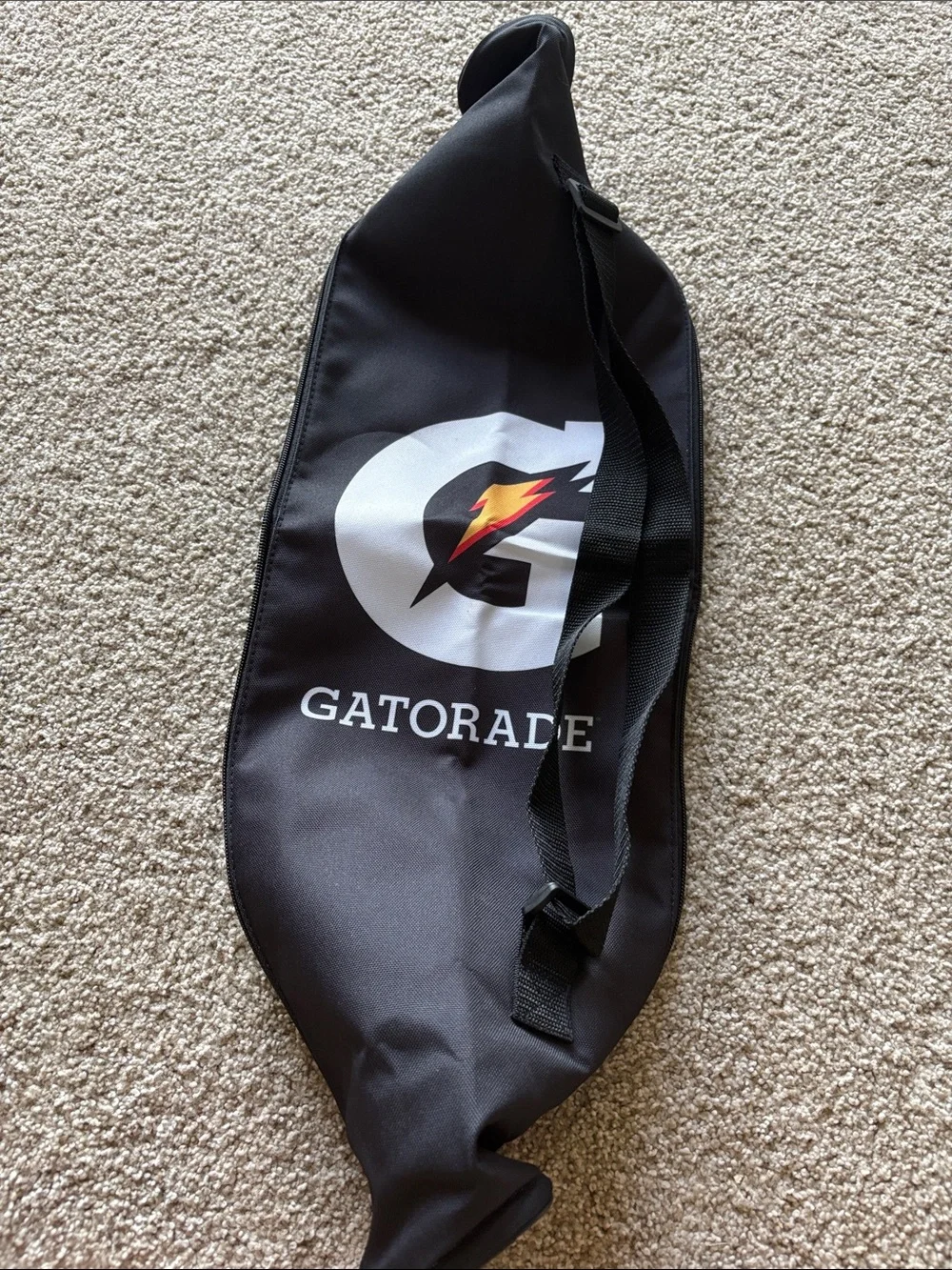 Black Men's Adjustable Strap Travel Sleeve with Logo Accent